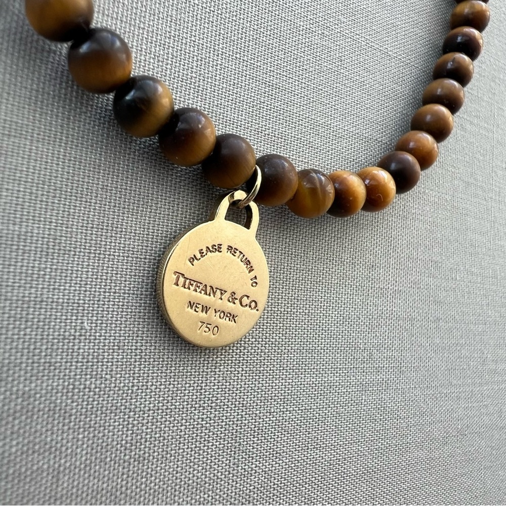 TIFFANY & CO. • Return to Tiffany™ 18K Yellow Gold Tag Tigers Eye Bead Bracelet - Picture 1 of 16